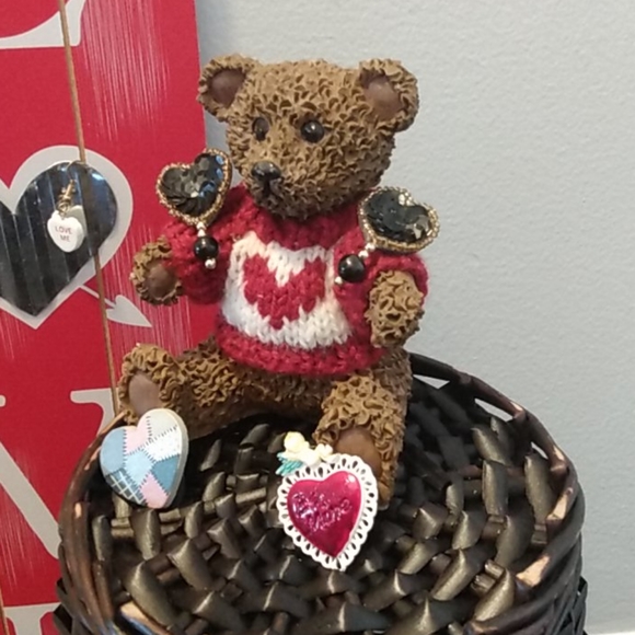 Vintage Valentine's Candy Fashion Statement Pins plus - Picture 3 of 12